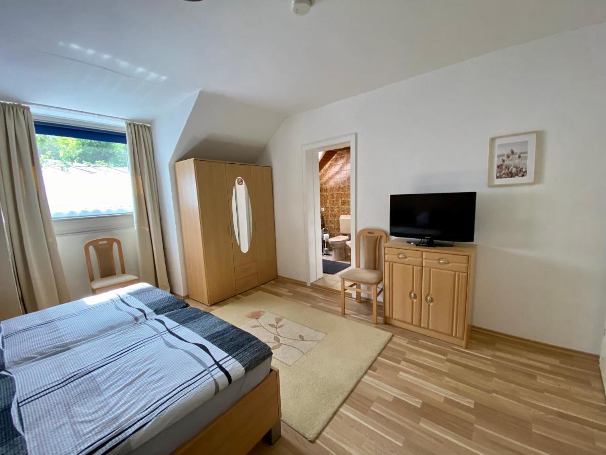 Ferienwohnung Metzen Burg  외부 사진