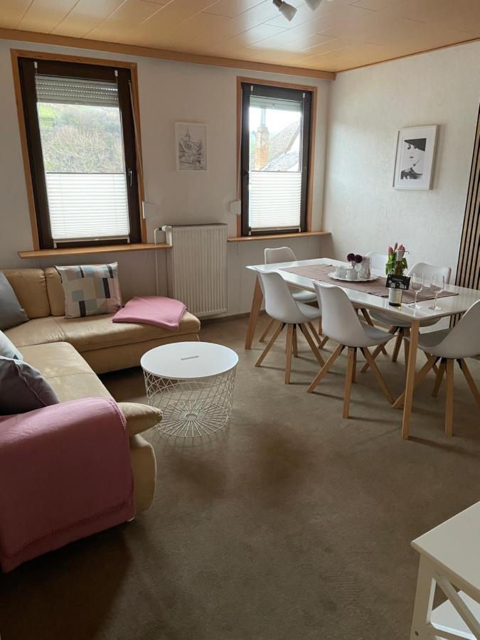 Ferienwohnung Metzen Burg  외부 사진