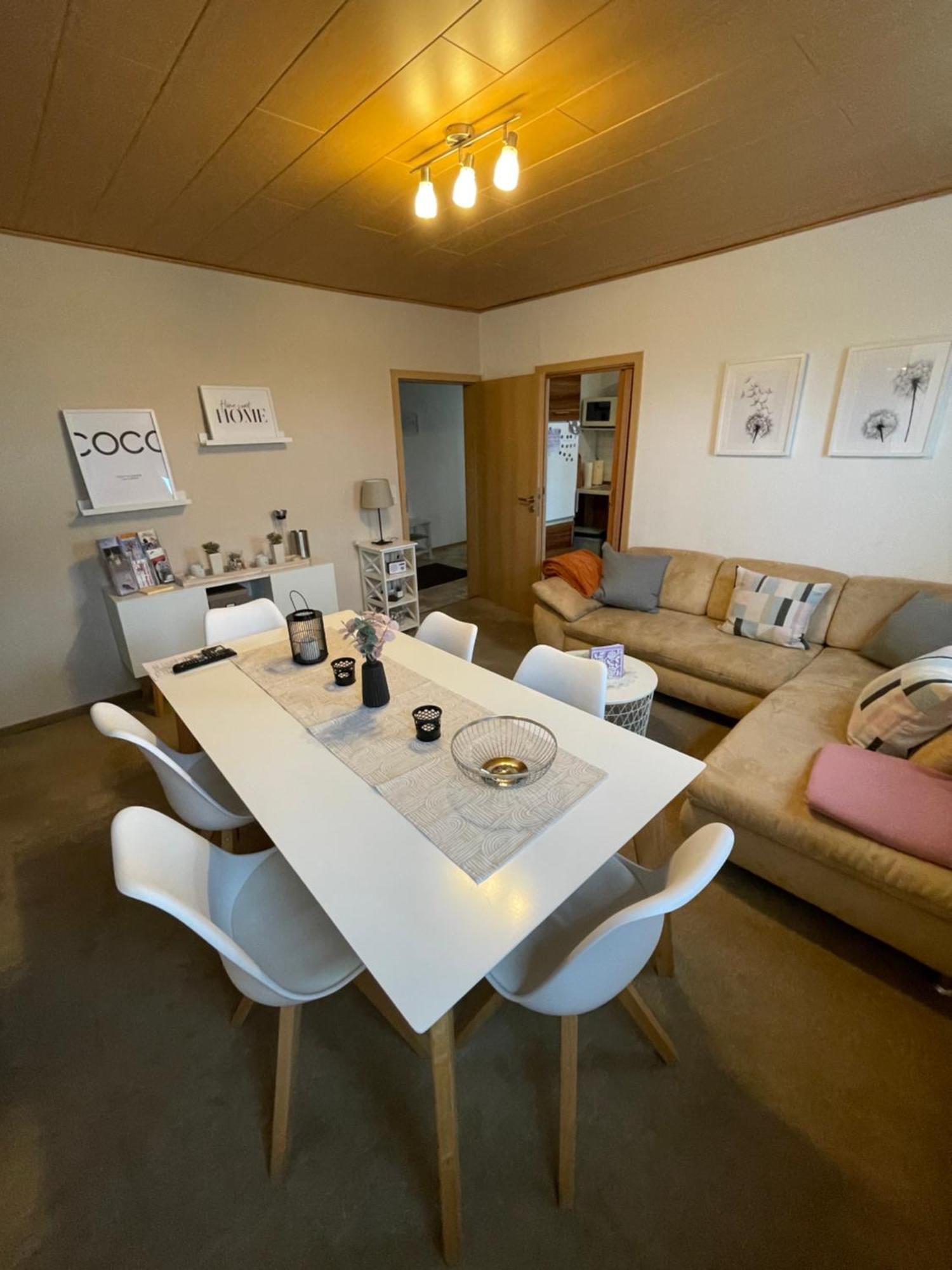 Ferienwohnung Metzen Burg  외부 사진