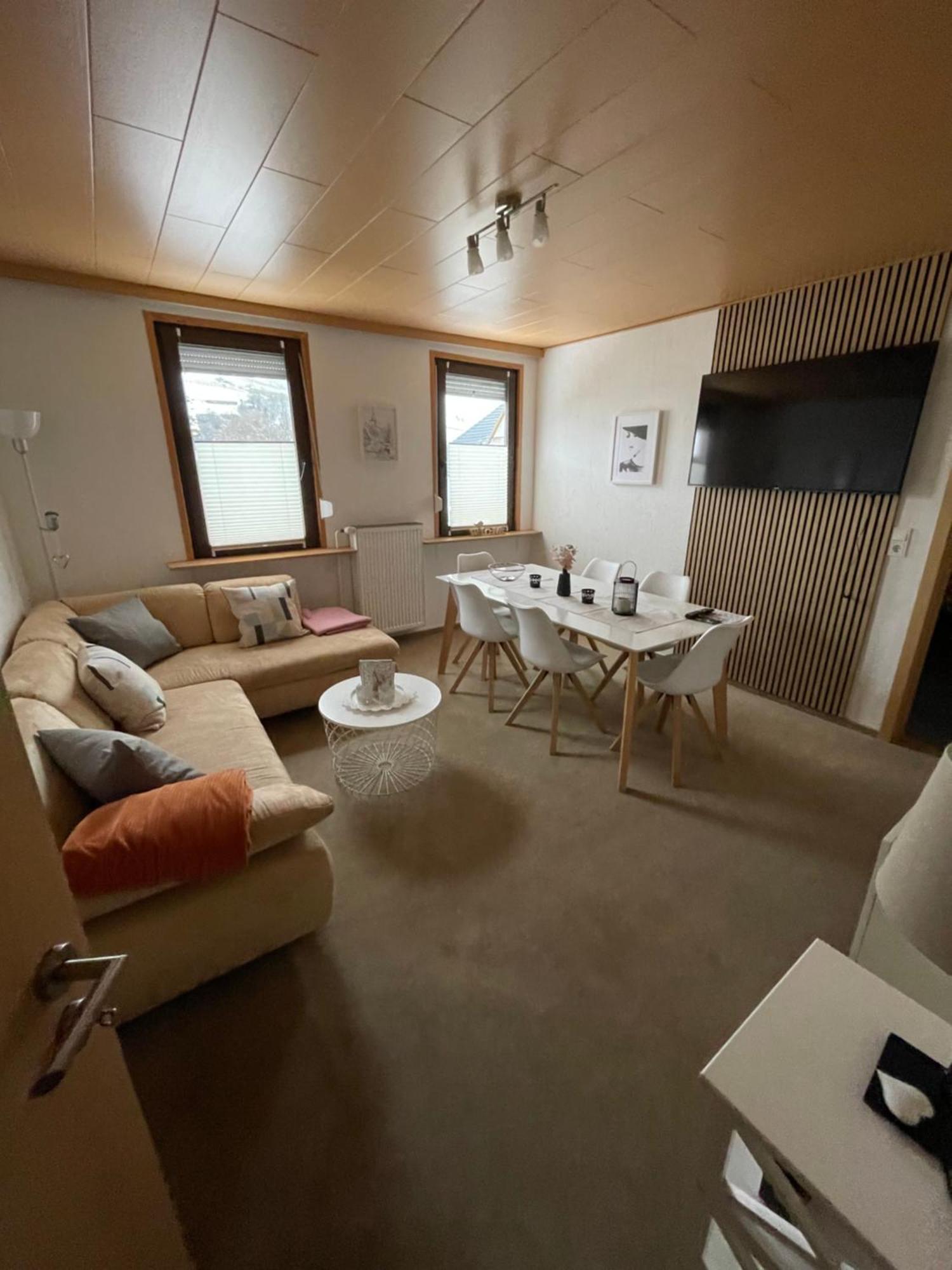 Ferienwohnung Metzen Burg  외부 사진